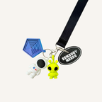 Mini alien sensory fidget keyring with tactile details, quiet movement and clip-on portability.