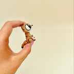 Meerkat sensory fidget with smooth texture, flexible movement and neurodivergent-friendly use.