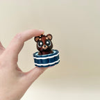 Bear-themed push clicker with a chunky tub base and satisfying tactile feedback.

