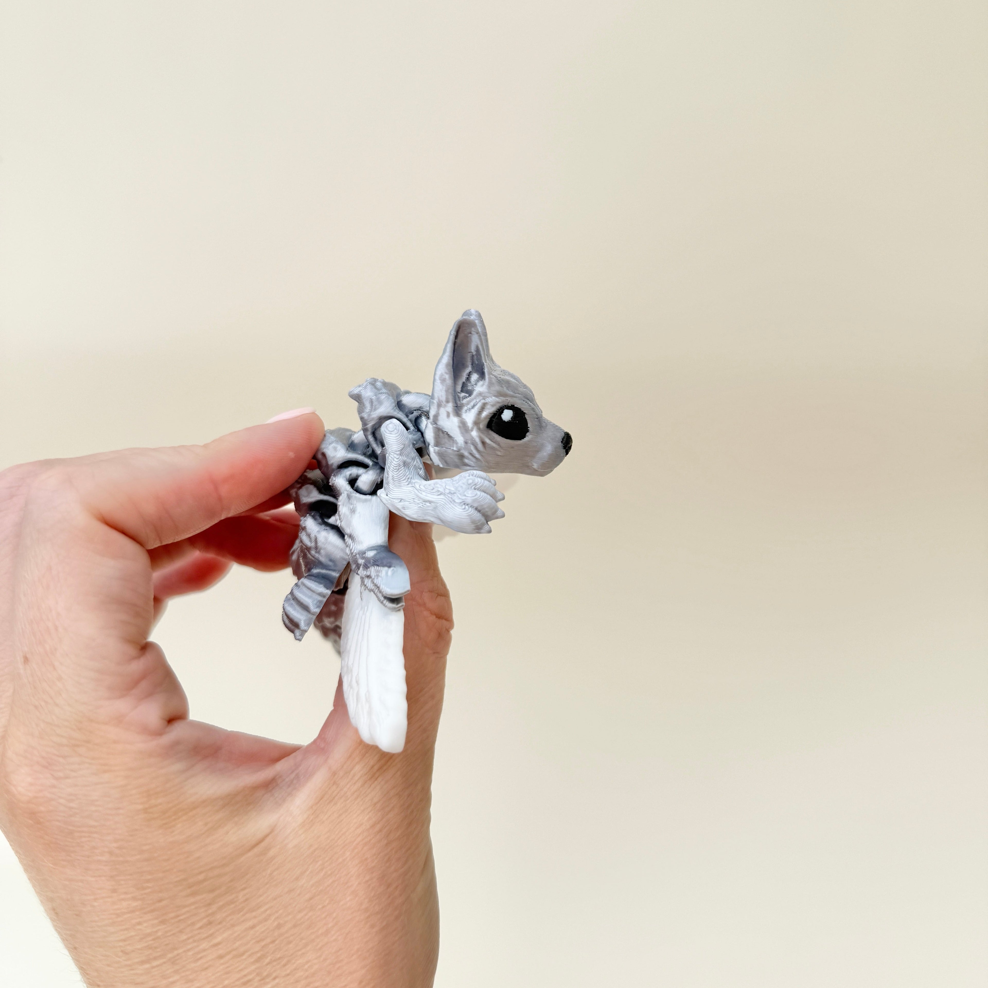 silent winged wolf figurine designed for posing, tracing and focus breaks
