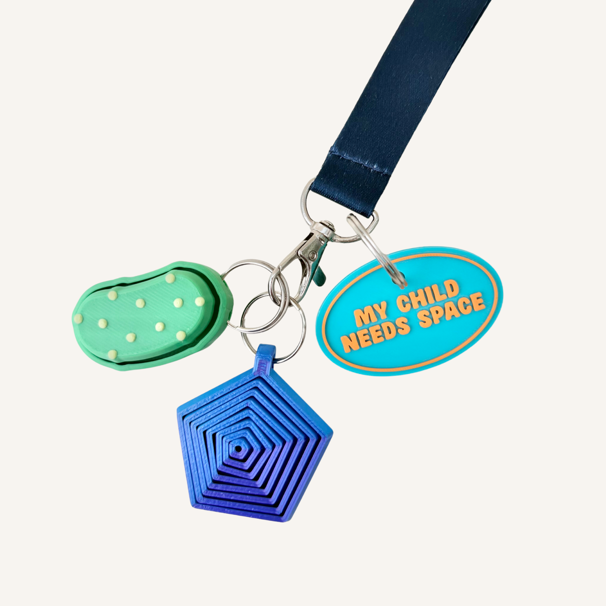 Oval support tag designed for clear visual messaging in public, school and travel settings.