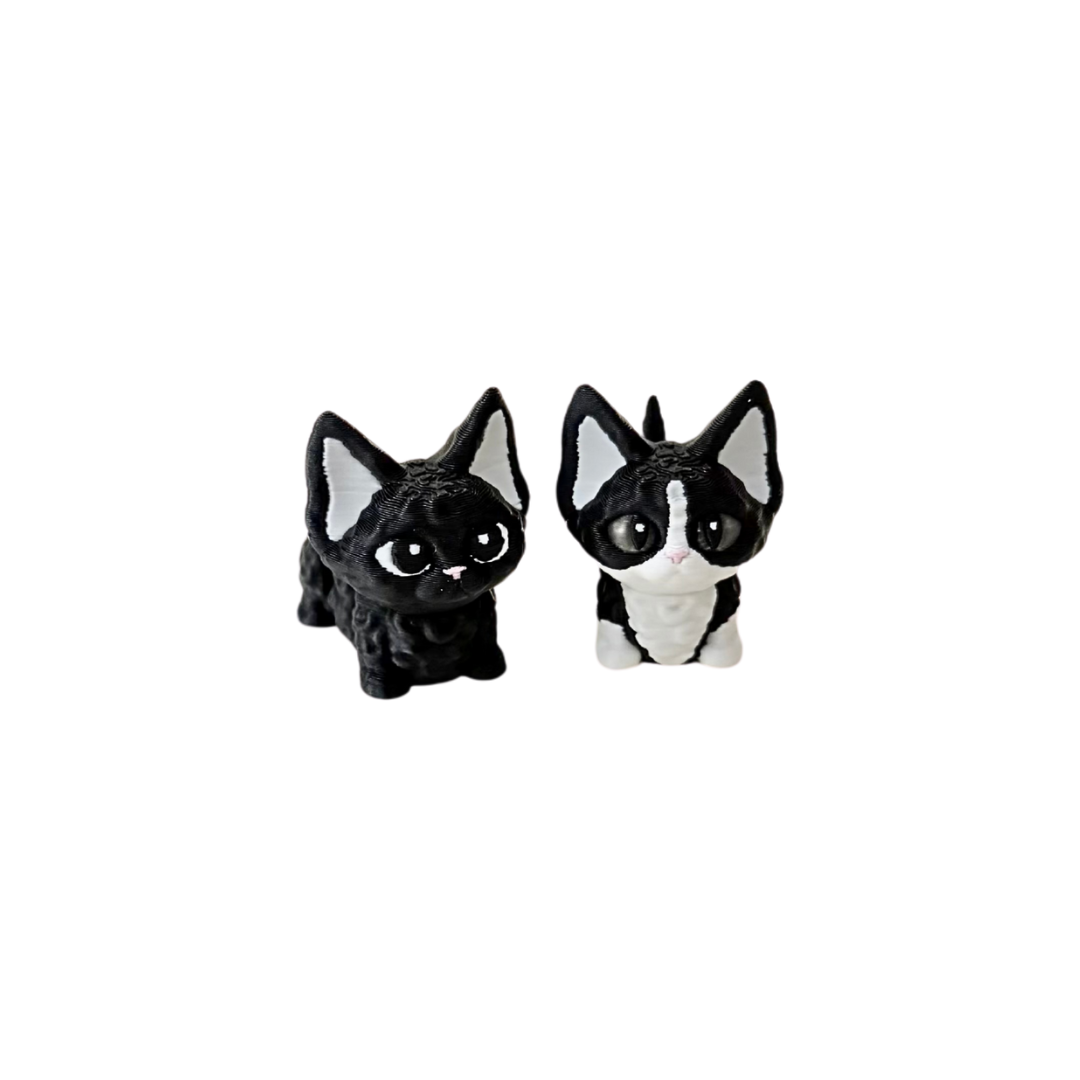 Cute mini fidget collectible for desks and shelves, perfect for everyday tactile engagement.
