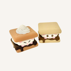 Novelty snack-style clicker fidget for busy hands, tactile calming and neurodivergent-friendly regulation.
