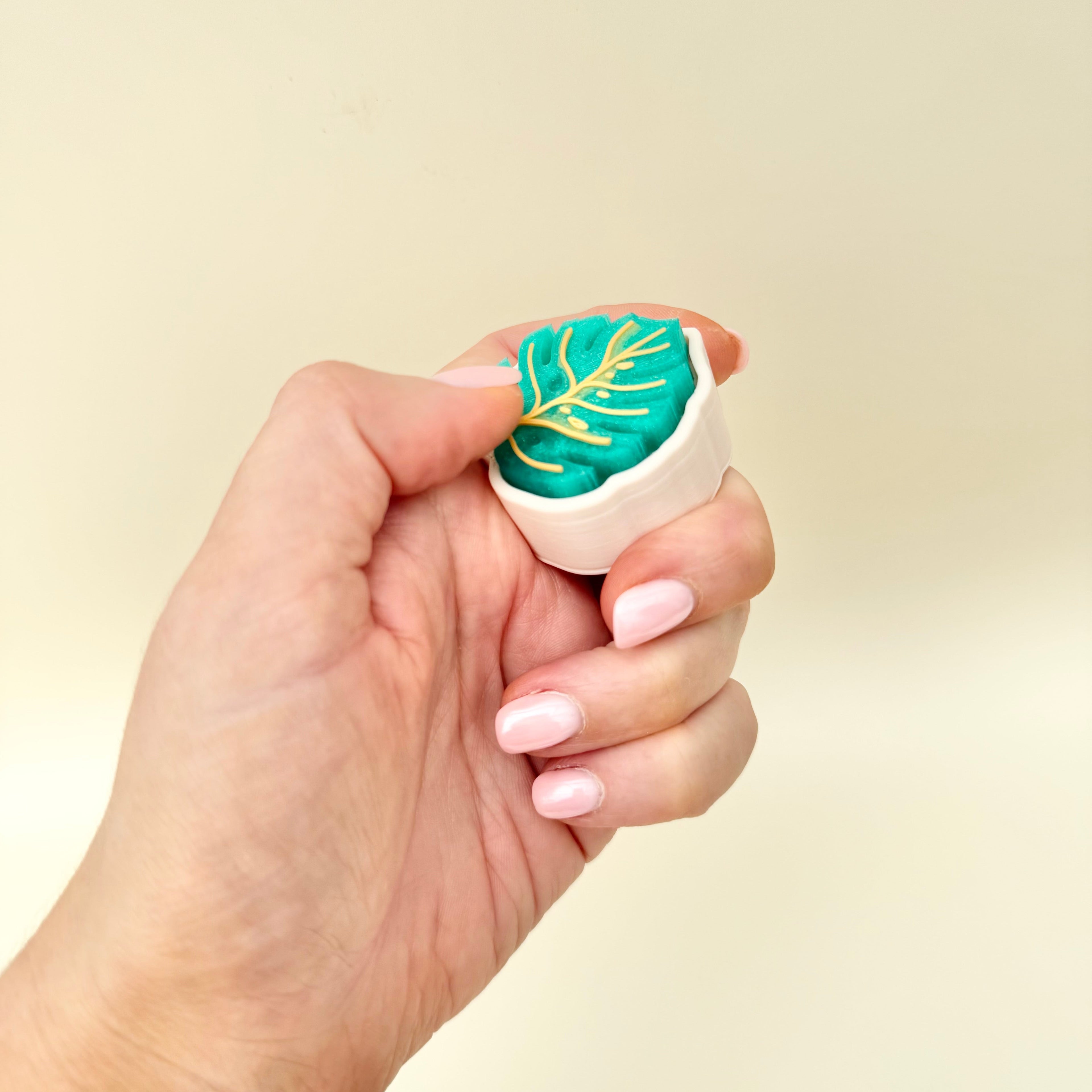 Portable tactile fidget designed for everyday use, subtle, quiet option available and easy to carry