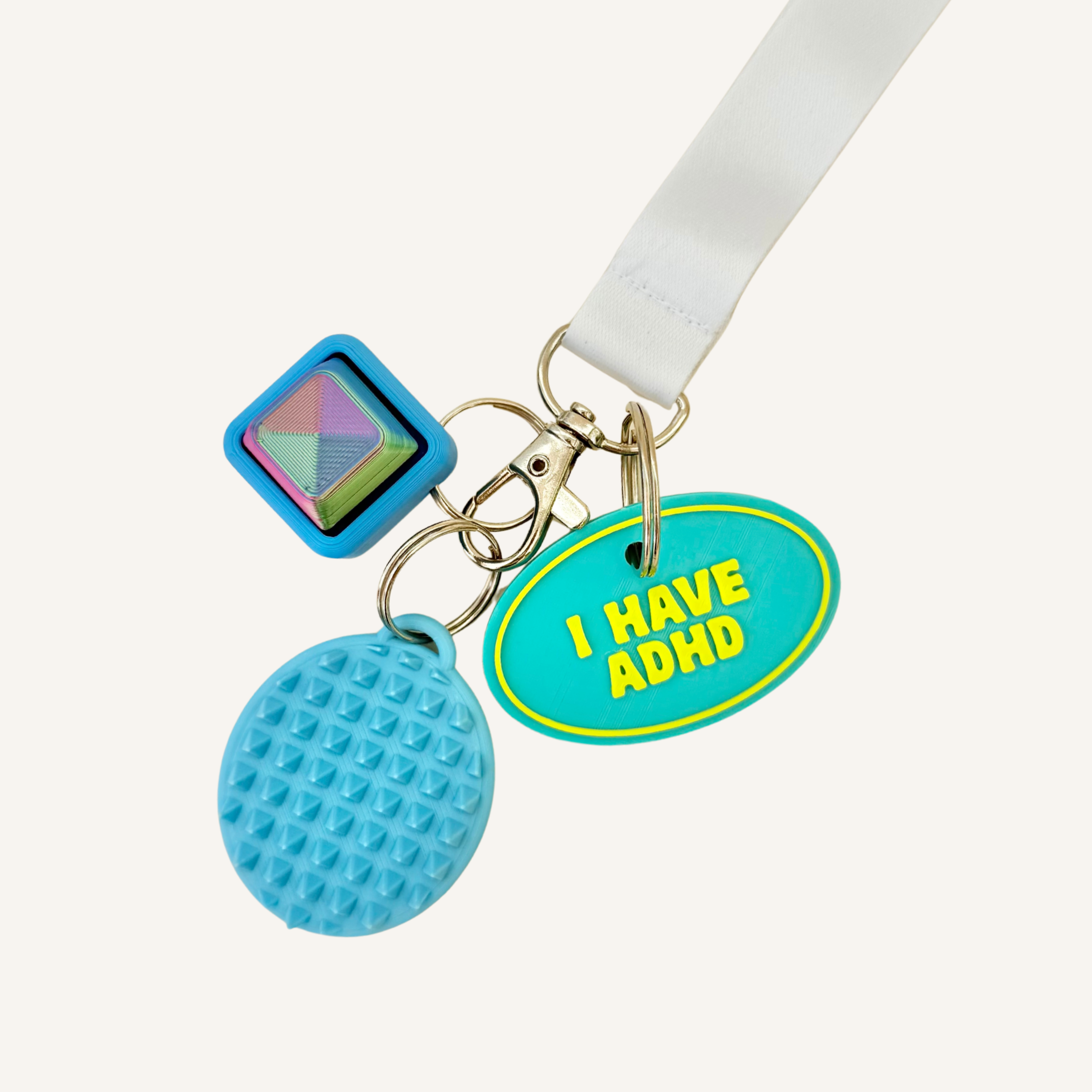 Portable 3D printed tag made to attach easily to bags, lanyards and keyrings.