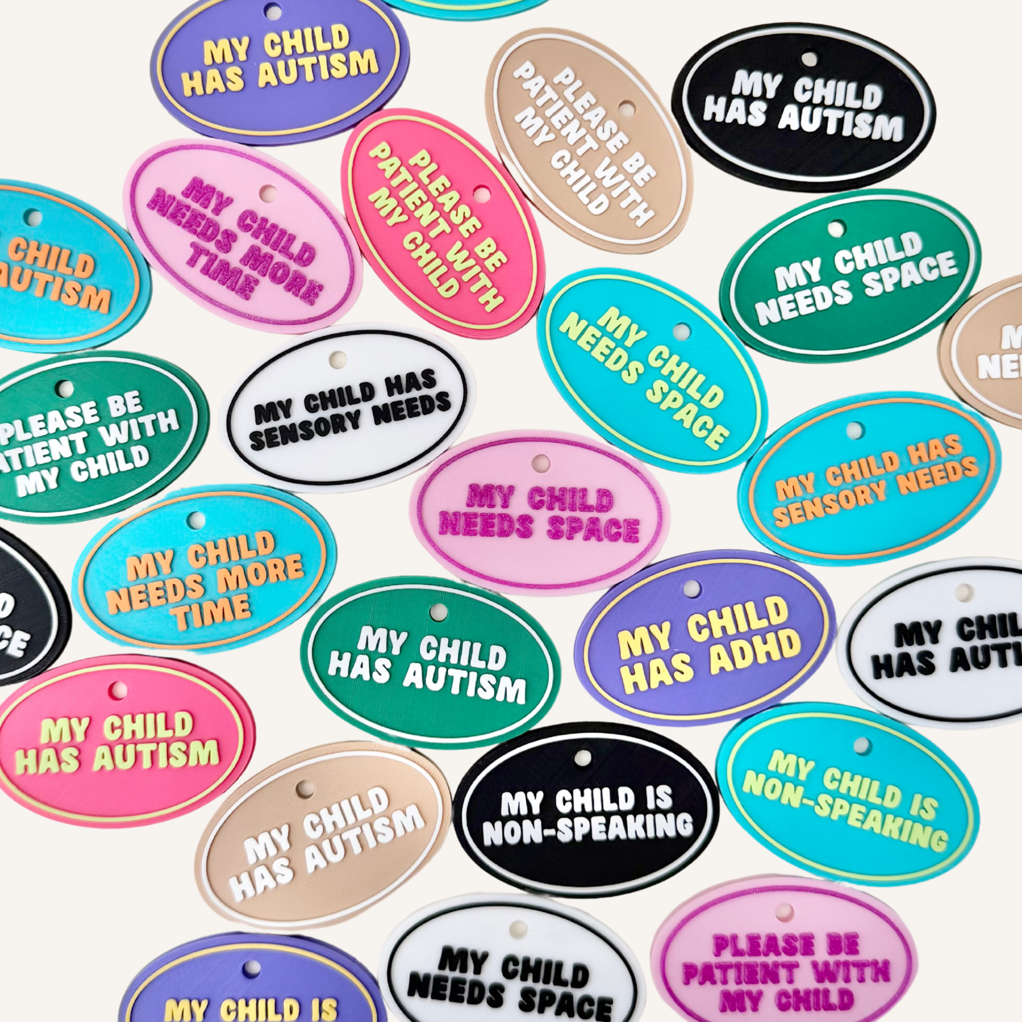 Lightweight message tag for visible communication in daily routines and public settings.