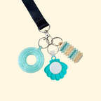 Discreet keyring add-on for bags and coats, made for quick contact or map access on travel days and busy outings.

