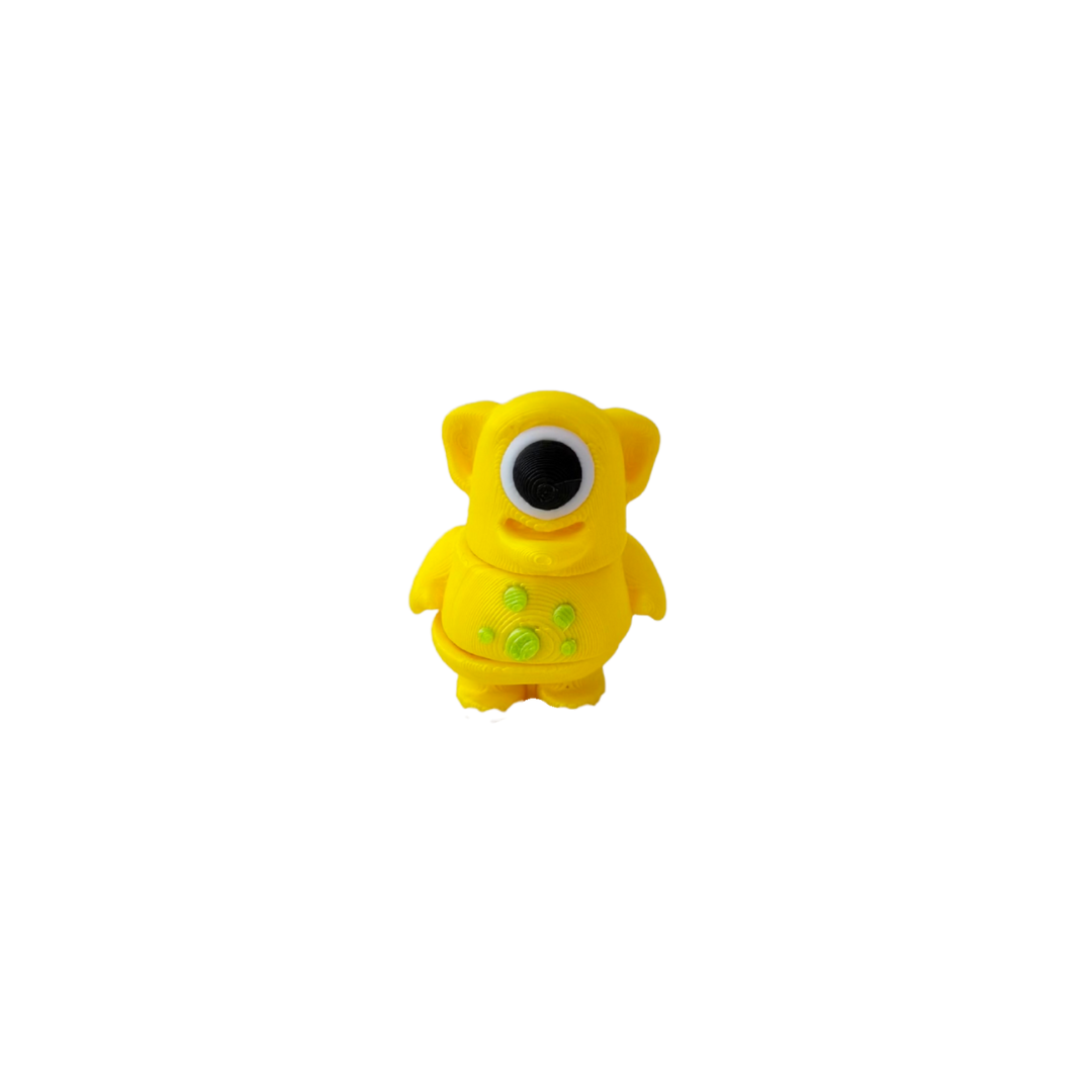 Small articulated pet with smooth links and quiet movement; pocket size for school, travel, or desk breaks.

