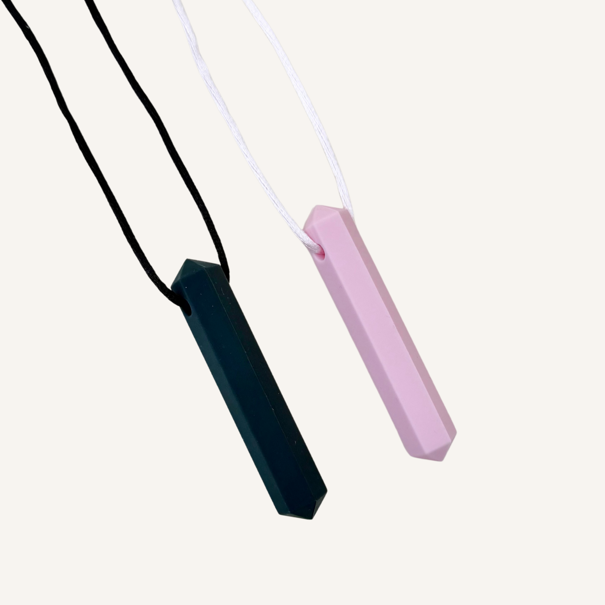 Silicone chew stim with a pointed crystal-style shape for light chewing and everyday oral sensory support.
