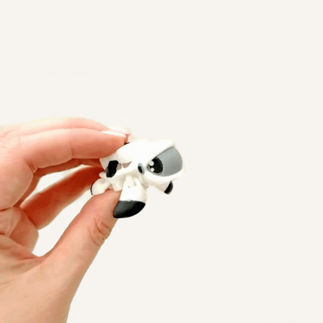 Mini articulated fidget designed for tactile play, movement and everyday use