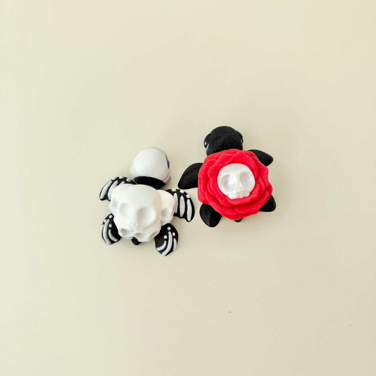 Gentle, no-noise turtle fidget for grounding.
