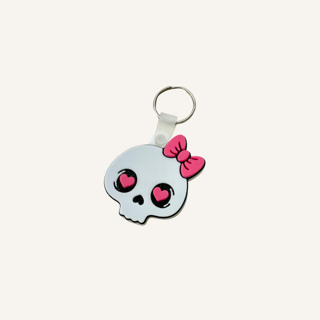 Reusable NFC keyring combining a distinctive design with digital content that can be updated whenever required.
