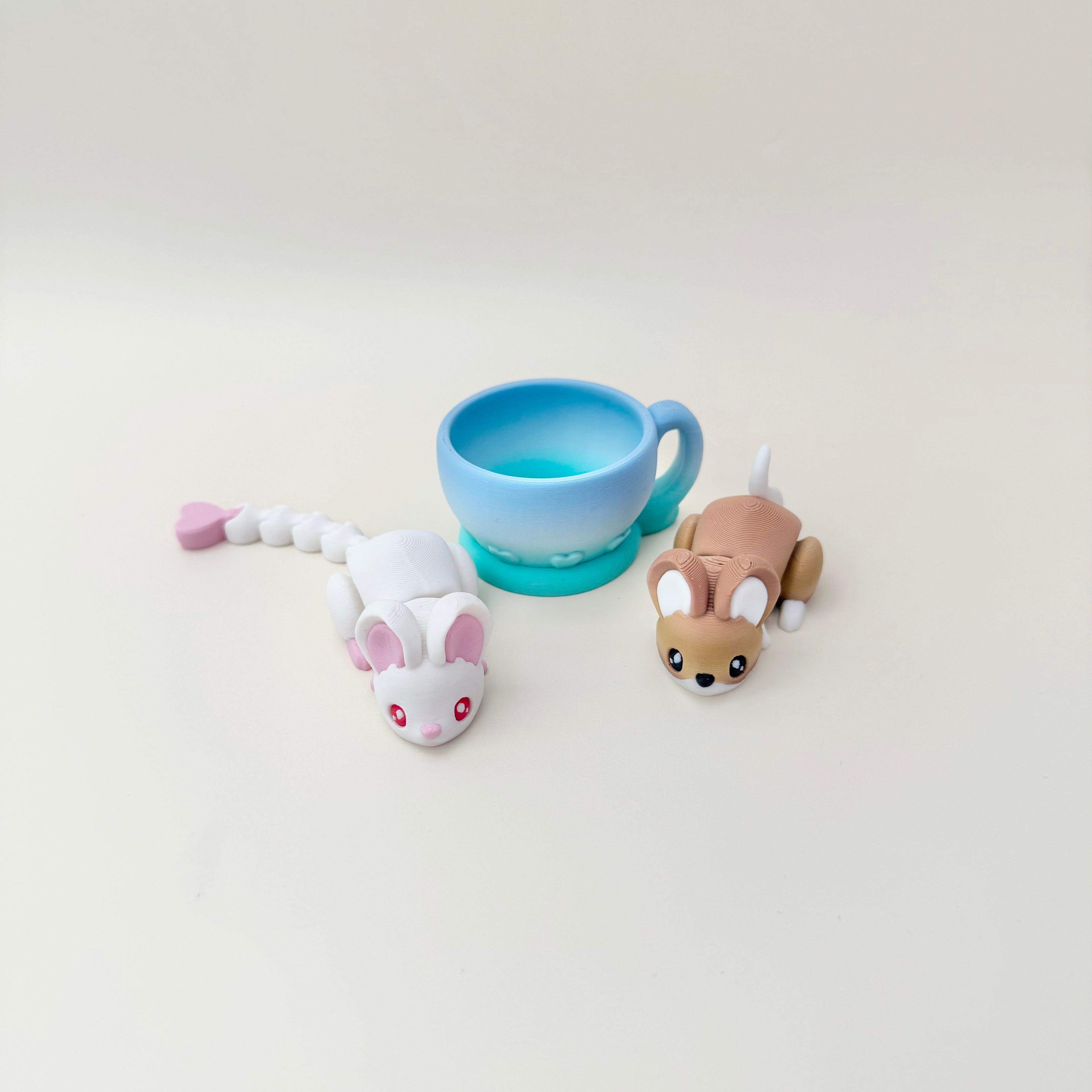 small mouse fidget toy suitable for pairing with accessories
