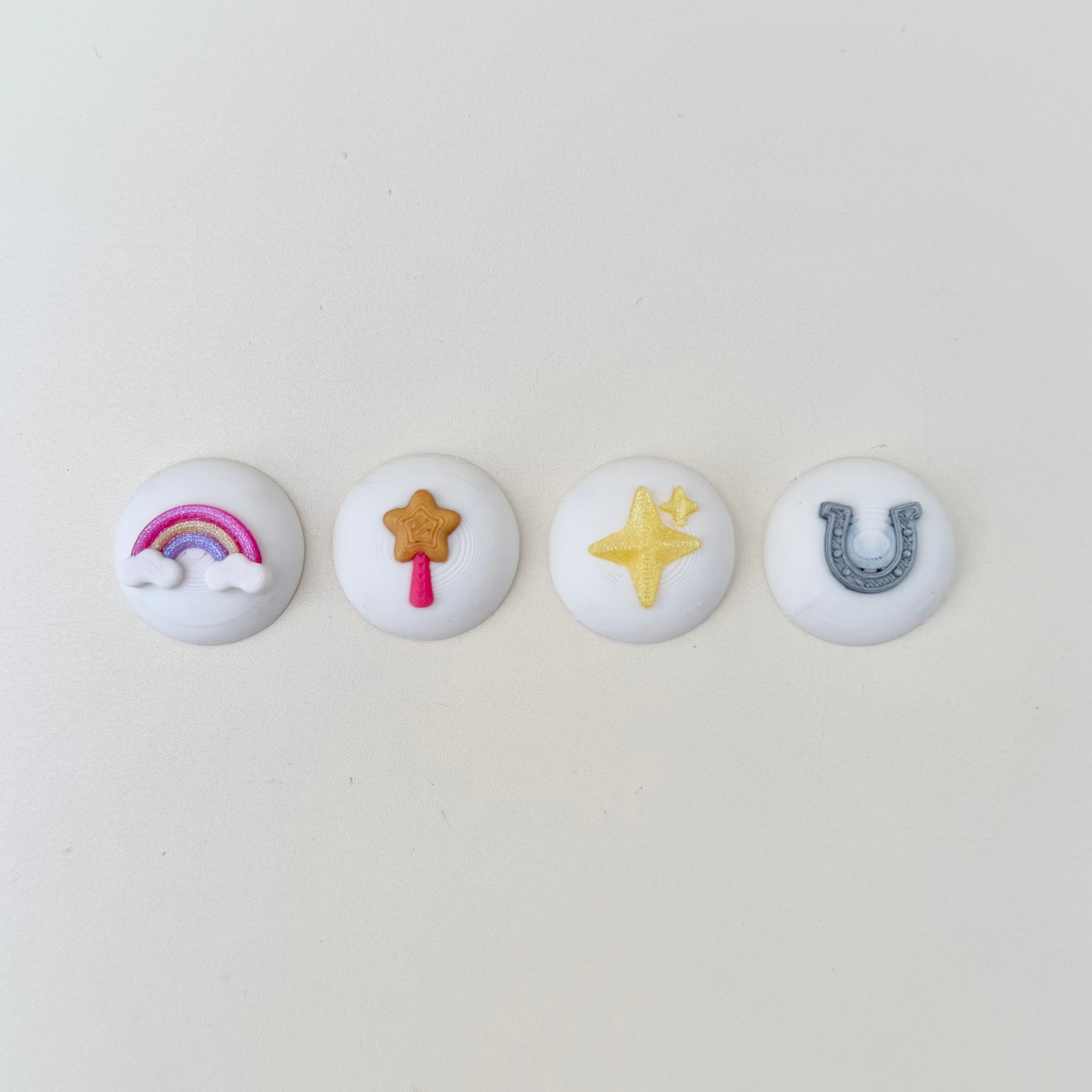Cute unicorn clicker fidget designed for tactile pressing and focus, available in multiple colour options.
