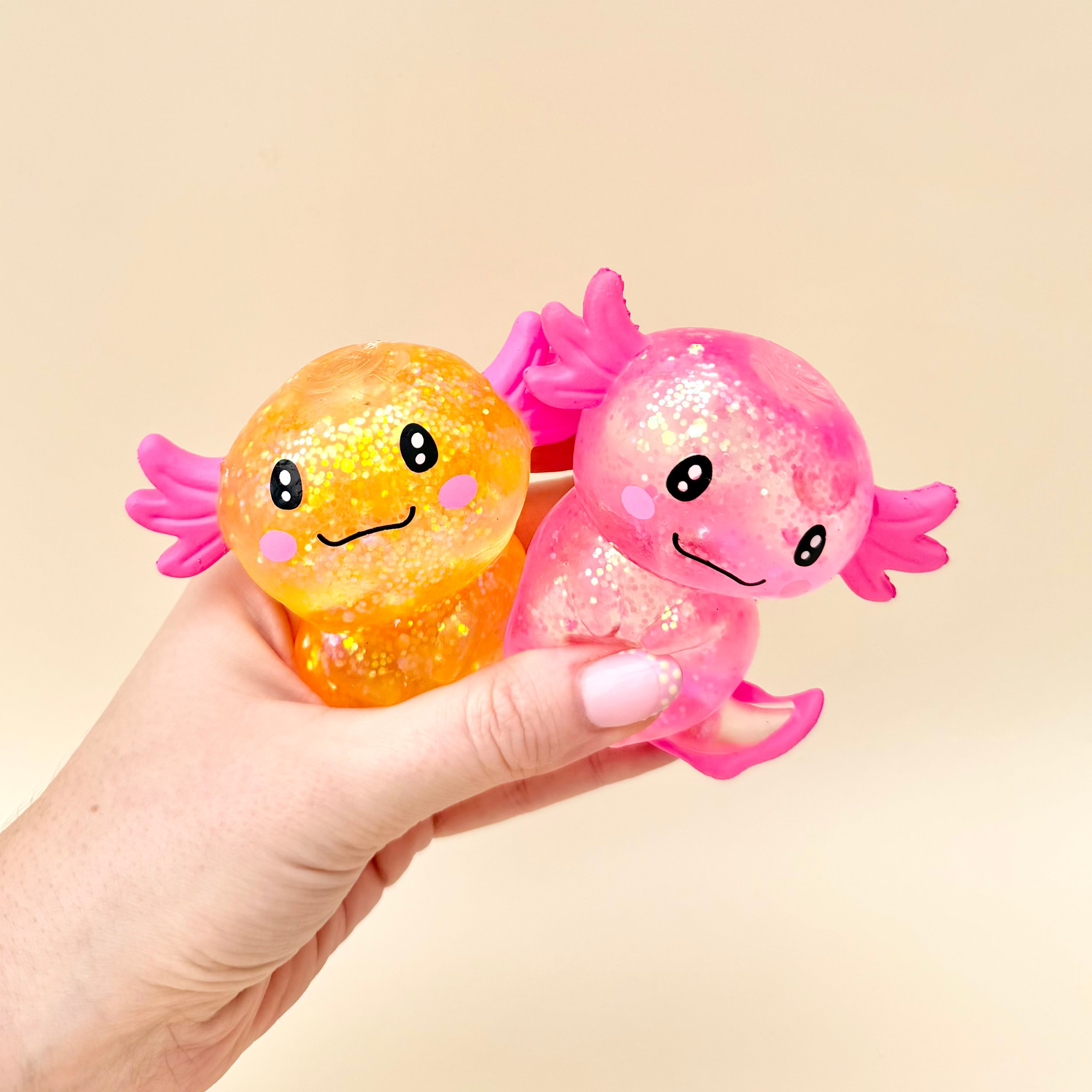 Sparkly squishy fidget with shimmering inner effect for visual stimulation, soothing squeezes and focus breaks.
