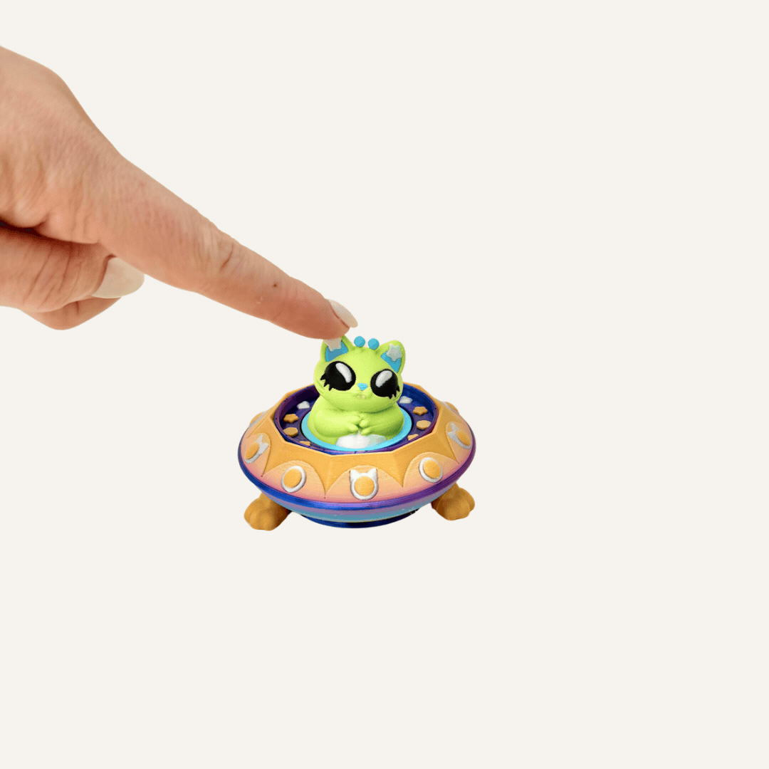 Alien Cat Spaceship Clicker