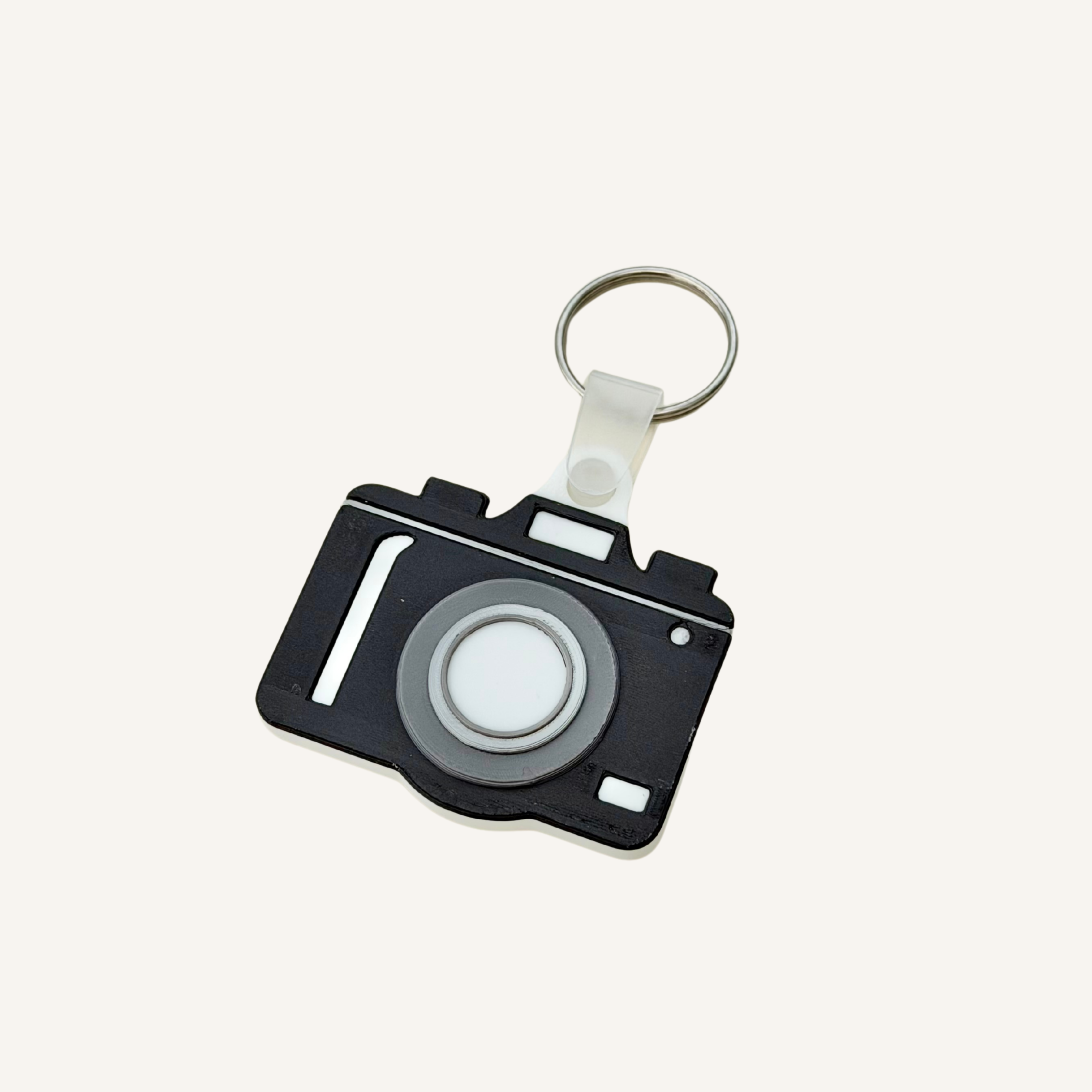 Editable NFC keyring for support profiles, business links, websites, contact information and everyday communication.