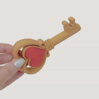 Chunky handheld fidget with pressable gem centre for focus, regulation and satisfying repetitive motion.
